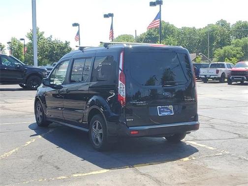 2022 Ford Transit Connect Titanium