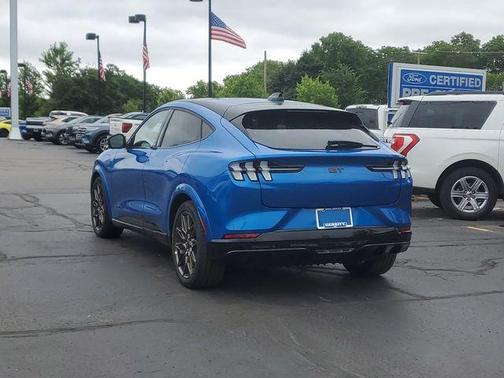 2025 Ford Mustang Mach-E GT