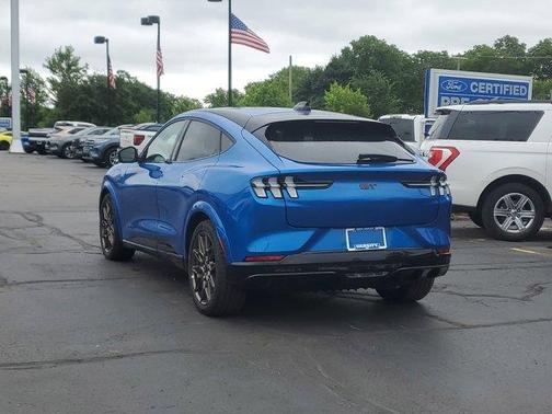 2025 Ford Mustang Mach-E GT