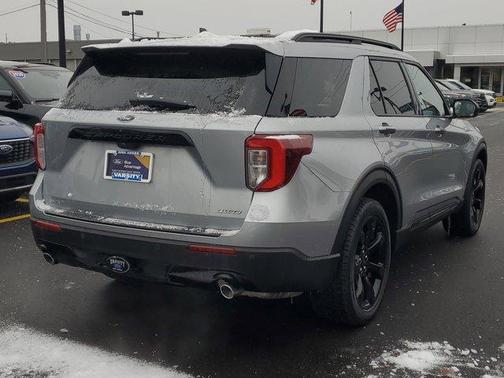 2023 Ford Explorer ST-Line