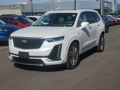 Crystal White 2020 Cadillac XT6 Premium Luxury AWD