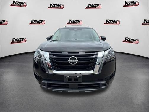 2024 Nissan Pathfinder SV 4WD