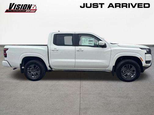 Glacier White 2026 Nissan Frontier SV