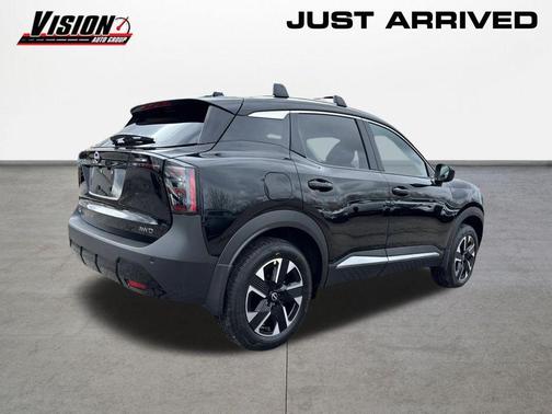 Super Black 2026 Nissan Kicks SV