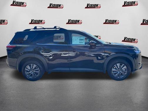 2025 Nissan Pathfinder SV 4WD