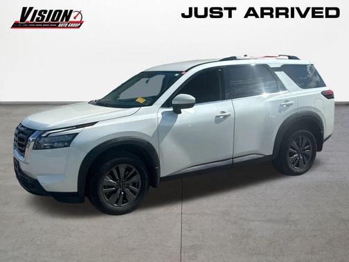 2024 Nissan Pathfinder SV 4WD