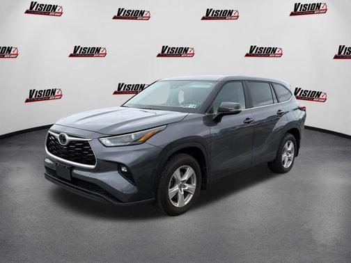 2023 Toyota Highlander LE