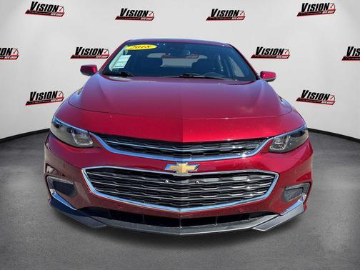 Cajun Red Tintcoat 2018 Chevrolet Malibu LT