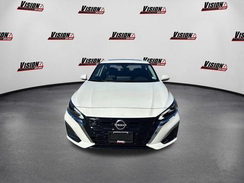 2025 Nissan Altima 2.5 SL