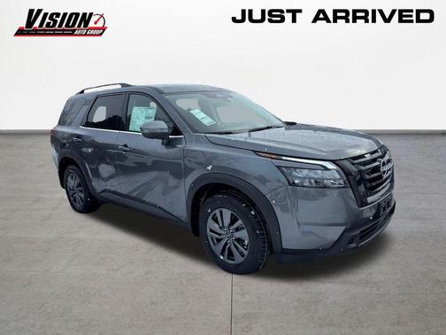 2025 Nissan Pathfinder SV 4WD