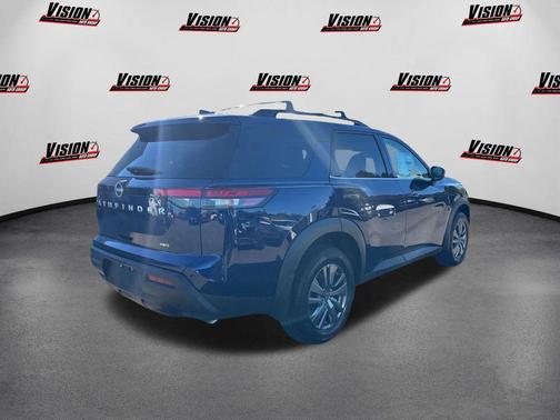 2025 Nissan Pathfinder SV 4WD
