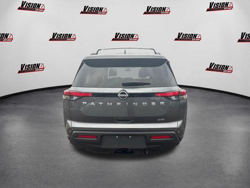 2025 Nissan Pathfinder SV 4WD