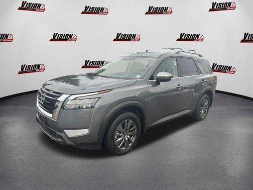 2025 Nissan Pathfinder SV 4WD