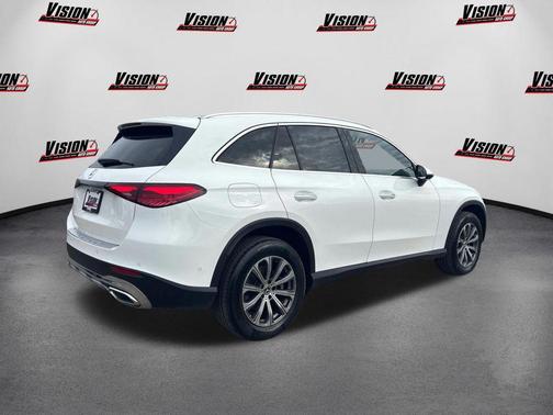 White 2023 Mercedes-Benz GLC 300 Base