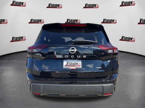 Super Black 2025 Nissan Rogue S