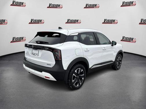 Fresh Powder 2026 Nissan Kicks SV