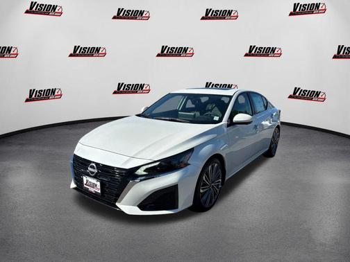 2025 Nissan Altima 2.5 SL