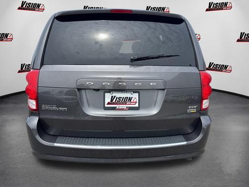 Granite Pearlcoat 2019 Dodge Grand Caravan GT