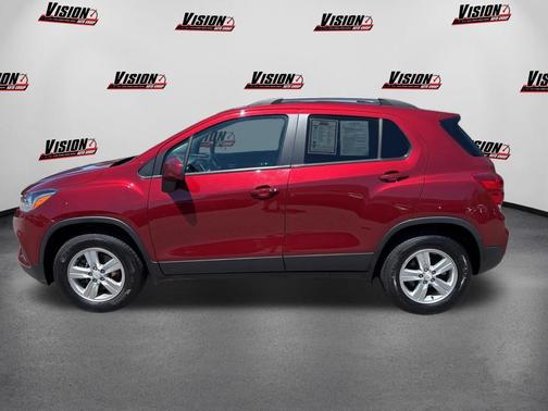 Crimson Metallic 2021 Chevrolet Trax LT