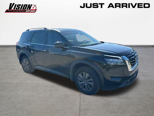 2024 Nissan Pathfinder SV 4WD