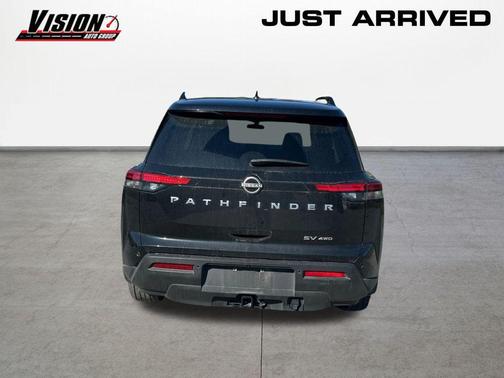 2024 Nissan Pathfinder SV 4WD