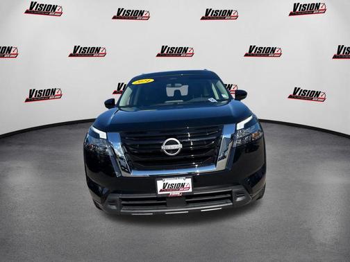 2024 Nissan Pathfinder SV 4WD