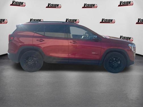 2024 GMC Terrain AWD AT4