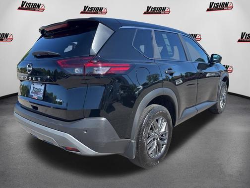Super Black 2023 Nissan Rogue S