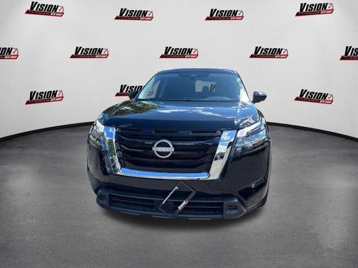 2025 Nissan Pathfinder S 4WD