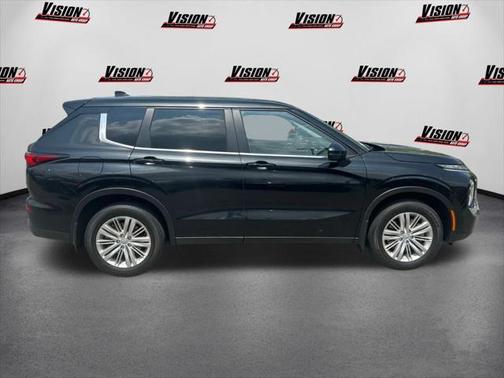 2024 Mitsubishi Outlander ES 2.5 S-AWC