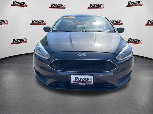Magnetic 2018 Ford Focus SE