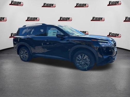 2025 Nissan Pathfinder SV 4WD