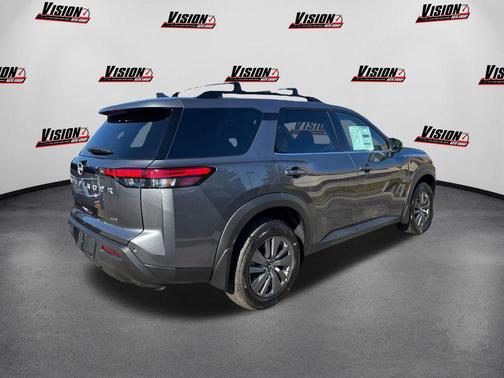 2025 Nissan Pathfinder SV 4WD