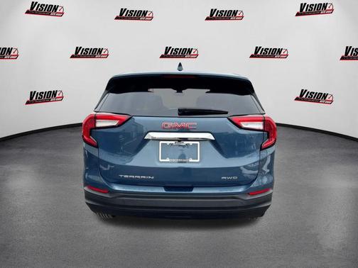 Downpour Metallic 2024 GMC Terrain SLE