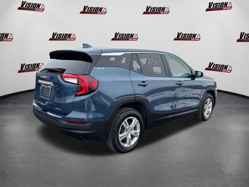 Downpour Metallic 2024 GMC Terrain SLE