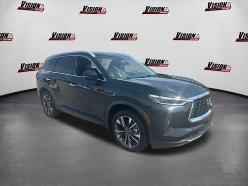 2022 INFINITI QX60 Luxe