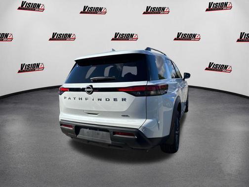 2025 Nissan Pathfinder SV 4WD