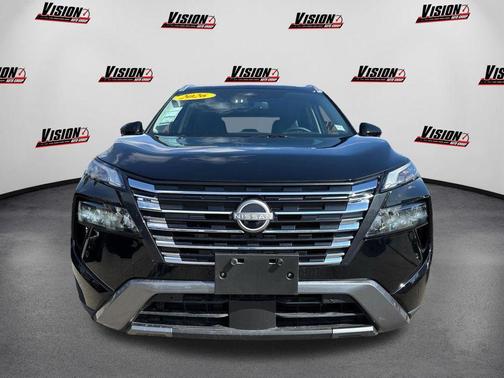 2026 Nissan Rogue SL