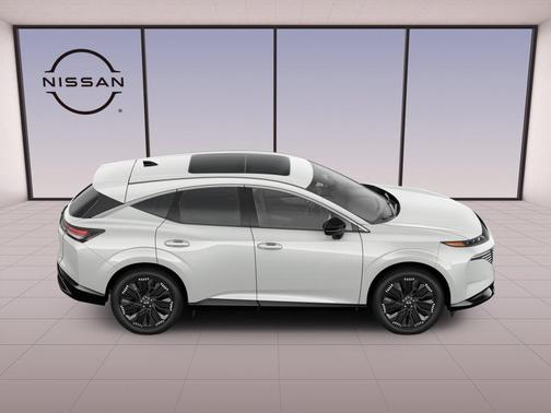 Everest White Pearl Tricoat 2027 Nissan Murano Platinum