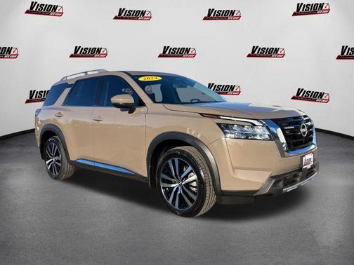 2024 Nissan Pathfinder Platinum 4WD