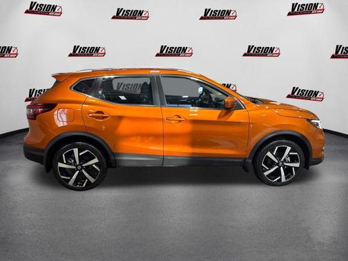 2021 Nissan Rogue Sport SL