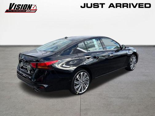 2025 Nissan Altima 2.5 SL