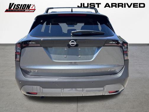 Gun Metallic 2026 Nissan Kicks SV