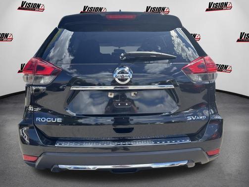 Magnetic Black 2017 Nissan Rogue SV
