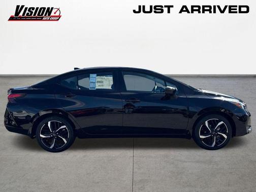 Super Black 2025 Nissan Versa 1.6 S