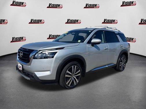 2024 Nissan Pathfinder Platinum 4WD