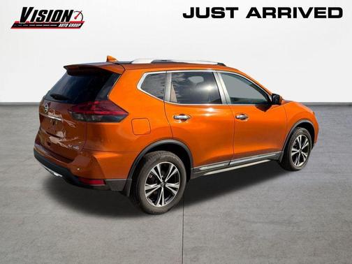 2018 Nissan Rogue SL