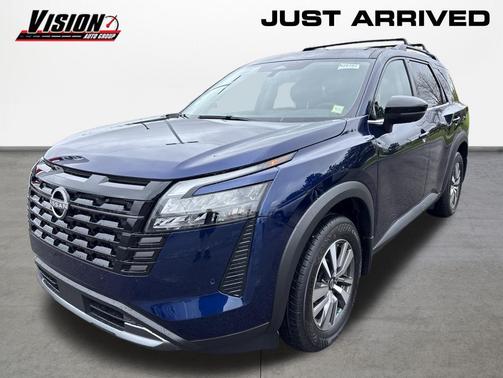 Deep Ocean Blue Pearl 2026 Nissan Pathfinder SL