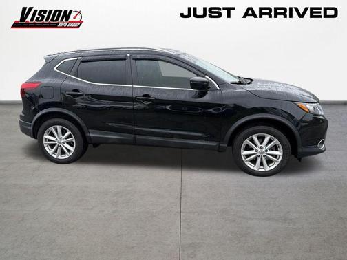2018 Nissan Rogue Sport SV