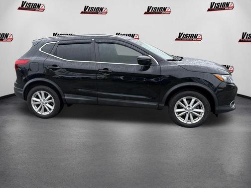 2018 Nissan Rogue Sport SV